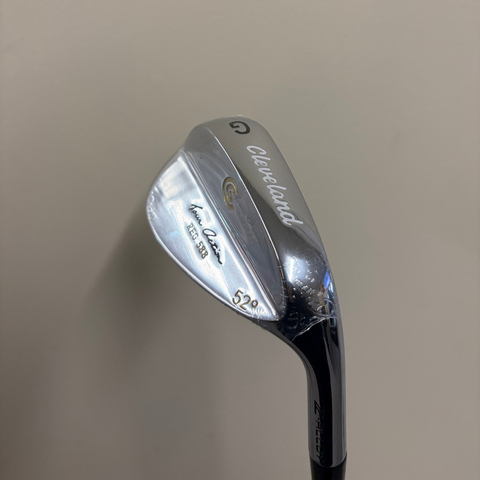Hero image 588 Tour Action wedge with iconic teardrop shape and Z-Alloy finish.