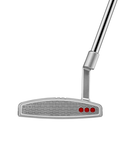 Putter face of the Scotty Cameron Phantom 3.2 with a compact mid-mallet head and tri-line alignment.